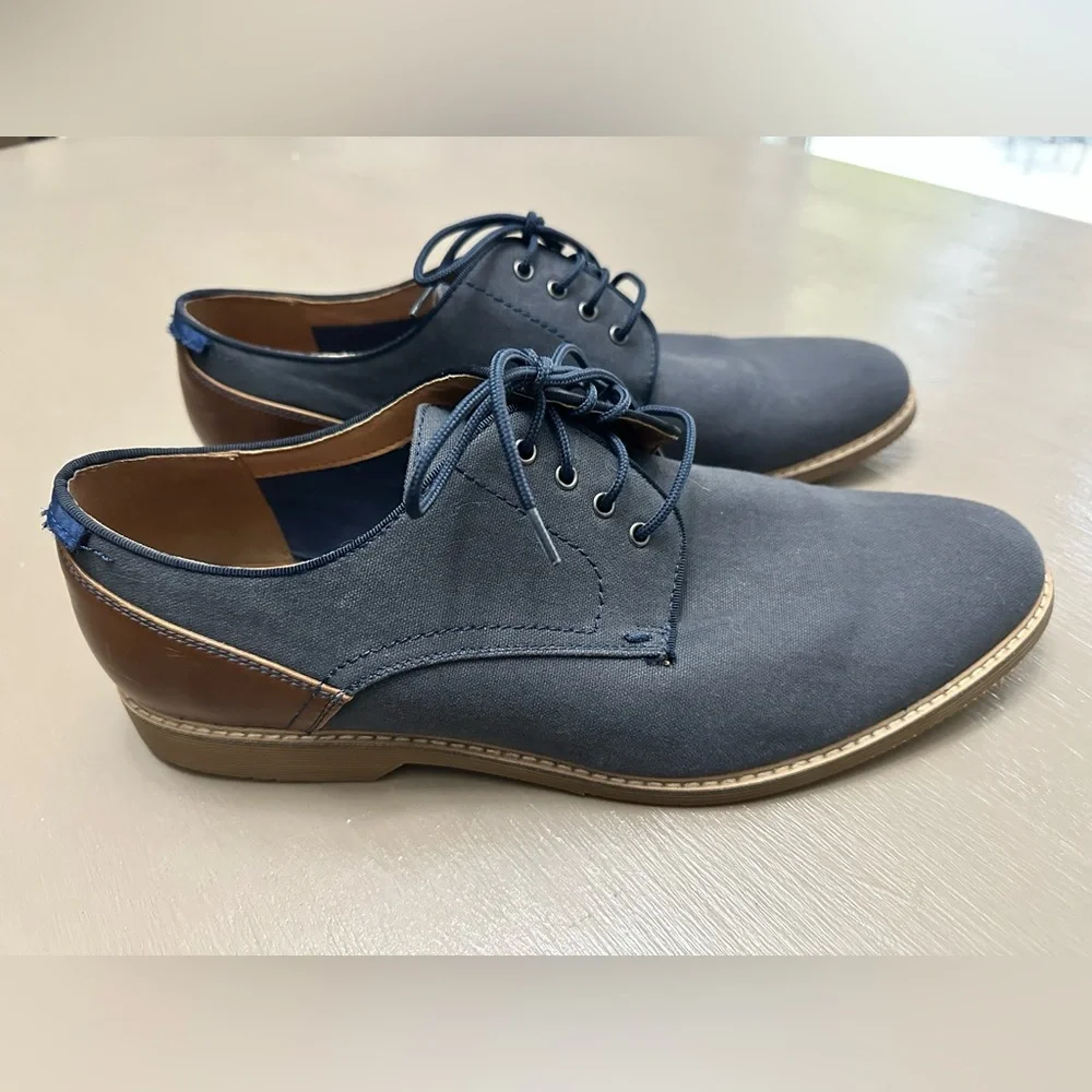 Steve Madden stylish blue